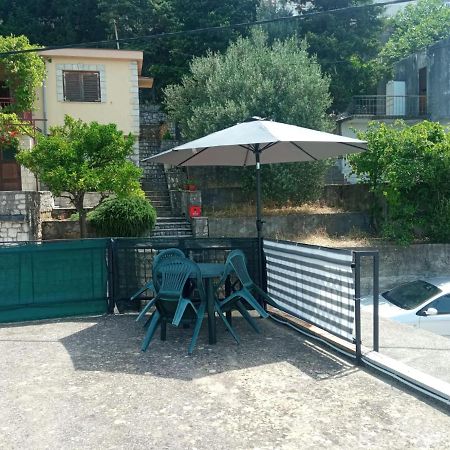 Guest House Inara Неум Екстер'єр фото
